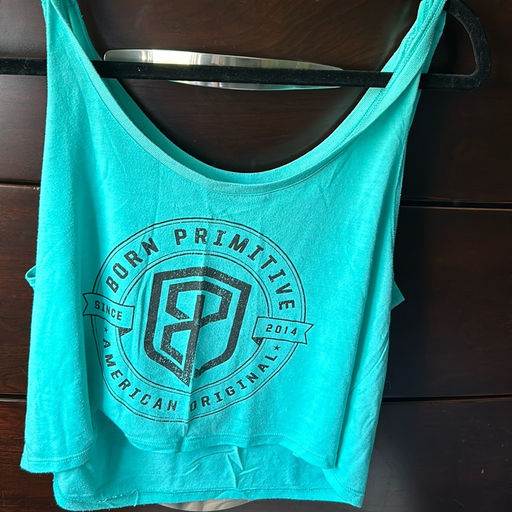 Born primitive crop tank